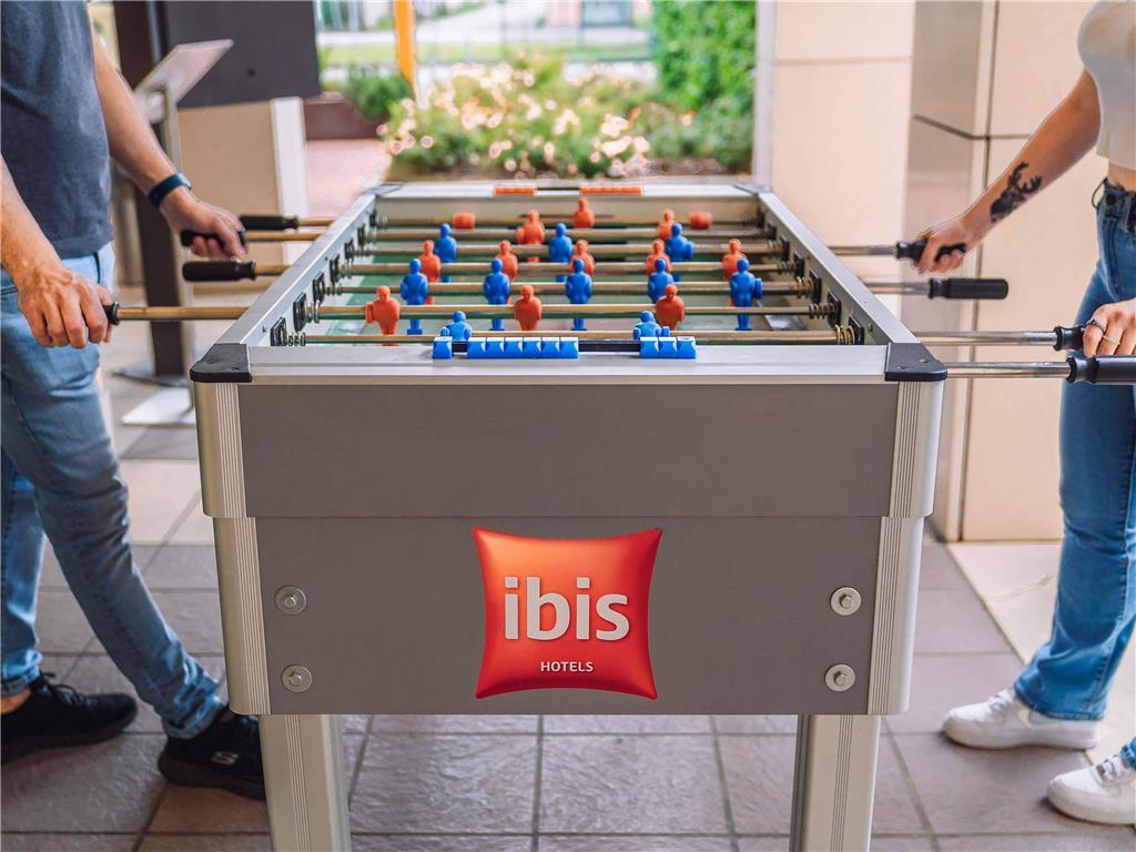 Ibis Como Ґрандате Зручності фото